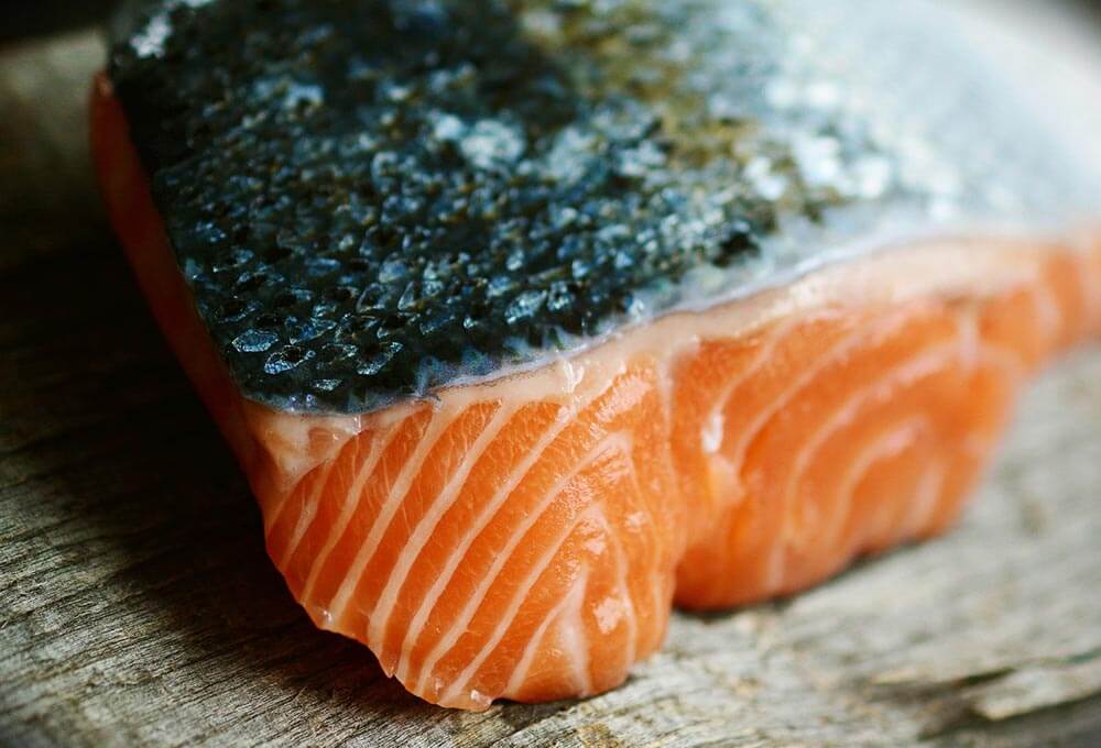 El salmón es una fuente de Omega 3 esencial para personas mayores